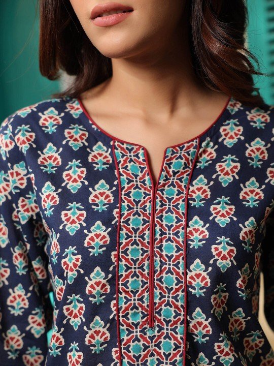 WhatsApp Image 2026-05-26 at 3.56.27 PM (14) Women's Blue Printed Short Kurti