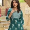 WhatsApp Image 2026-05-26 at 4.00.31 PM (1) Women's Green White Printed Short Kurti