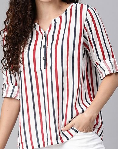 WhatsApp Image 2026-05-26 at 4.04.35 PM (5) Women's Lining Printed Short Kurti